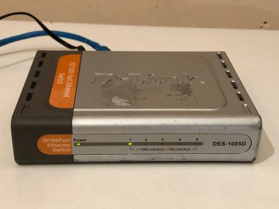 Лот: 14935730. Фото: 1. Свитч D-link Des1005D. Коммутаторы