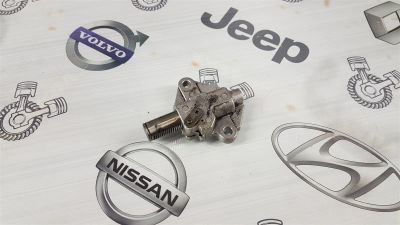 Лот: 23591686. Фото: 1. Натяжитель цепи ГРМ Mazda CX-5... Двигатель и элементы двигателя