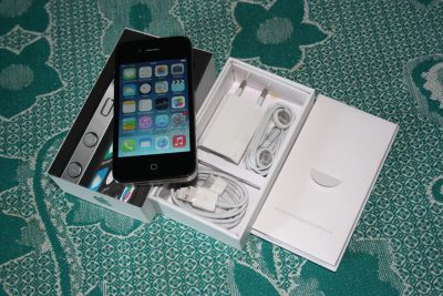 Лот: 7576600. Фото: 1. Apple iPhone 4 16GB полный комплект. Смартфоны