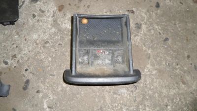 Лот: 3061216. Фото: 1. toyota vitz scp10 пепельница. Другое (автозапчасти)