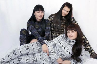 Лот: 2317393. Фото: 1. Костюм с орнаментом 44р-р. Костюмы