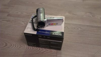 Лот: 5657939. Фото: 1. видеокамера Sony DCR-SX44E. Видеокамеры