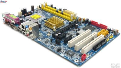 Лот: 13501016. Фото: 1. Материнская плата S-775 GigaByte... Материнские платы
