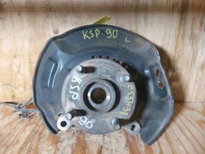 Лот: 18529304. Фото: 1. Ступица Toyota Vitz KSP90 1KRFE... Ходовая, подвеска, рулевое управление
