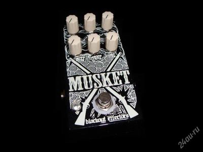 Лот: 1606889. Фото: 1. Blackout Effectors Musket Fuzz. Гитарные эффекты и комбоусилители