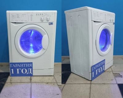 Лот: 25337570. Фото: 1. Стиральная машина Indesit wisl... Стиральные машины