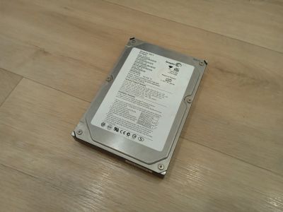 Лот: 25713584. Фото: 1. Продам жесткий диск 3.5 HDD Seagate... Жёсткие диски (HDD)