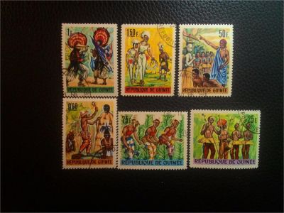Лот: 10364804. Фото: 1. 1966. Гвинея. Народные национальные... Марки