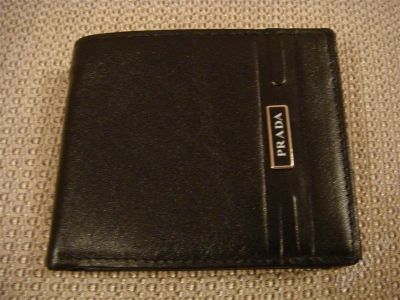 Лот: 679632. Фото: 1. портмоне Prada. Бумажники, кошельки, портмоне