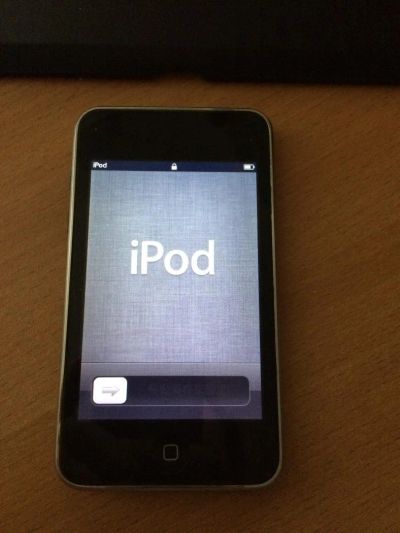 Лот: 4626233. Фото: 1. iPod Touch 3 64gb. Плееры