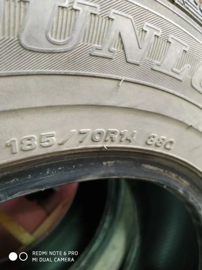 Лот: 25791323. Фото: 1. Шины зимние Dunlop. Шины