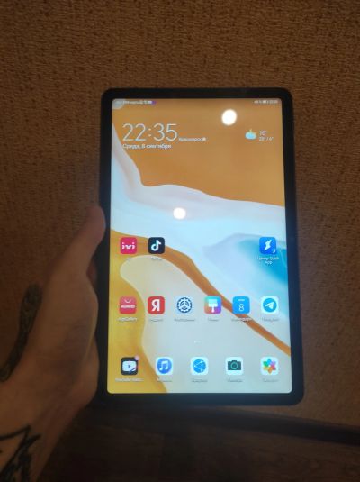 Лот: 18052684. Фото: 1. Планшет Huawei matepad 4/64 lte. Планшеты