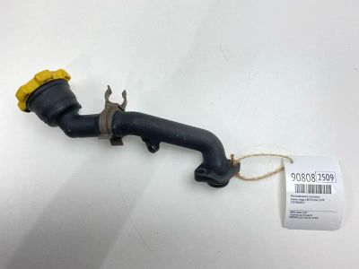 Лот: 23494187. Фото: 1. Маслозаливная горловина Subaru... Двигатель и элементы двигателя