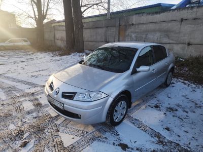 Лот: 24581844. Фото: 1. Renault Megan 2. Автомобили