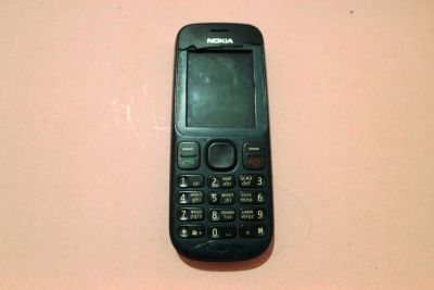 Лот: 4587449. Фото: 1. Nokia 100. Кнопочные мобильные телефоны