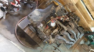 Лот: 17960648. Фото: 1. Двигатель mazda b5 по запчастям. Двигатель и элементы двигателя