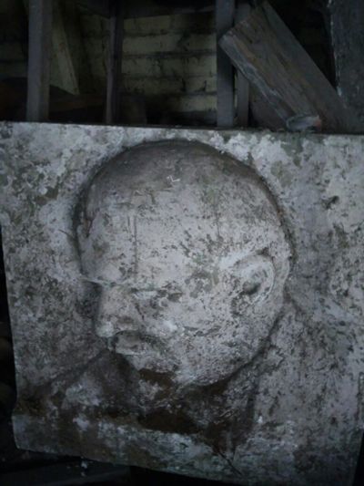 Лот: 10416841. Фото: 1. Ленин барельеф, гипс. 1.6х1.6... Скульптуры