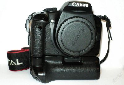 Лот: 3204721. Фото: 1. Срочно!!!Canon EOS 500D+батарейный... Цифровые зеркальные