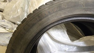 Лот: 12132247. Фото: 1. Резина Nokian Hakkapelitta 5 R18. Шины