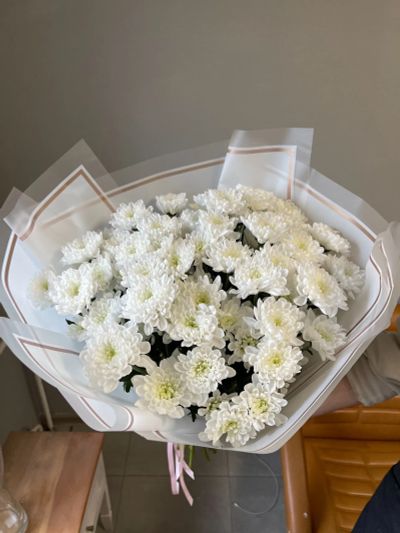 Лот: 9832372. Фото: 1. Кустовая хризантема по 300 рублей. Свежие цветы