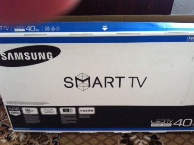 Лот: 11017653. Фото: 1. Телевизор Samsung 40". Телевизоры