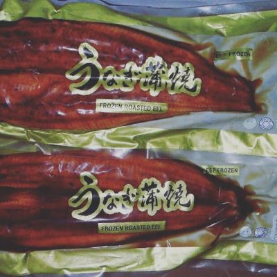 Лот: 9742071. Фото: 1. Угорь жареный в соусе. Икра, рыба, морепродукты
