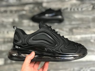 Лот: 12622600. Фото: 1. Кроссовки Nike Air Max 720 black... Кеды, кроссовки, слипоны