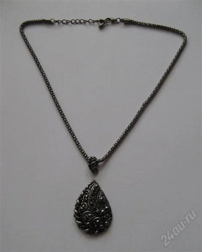 Лот: 1332777. Фото: 1. Колье с очень красивым кулоном. Колье