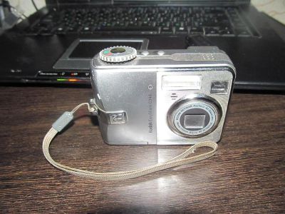 Лот: 3518474. Фото: 1. Kodak Easy Share C340. Цифровые компактные