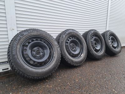 Лот: 23563761. Фото: 1. 215/60/16 Michelin X-Ice North-3... Диски