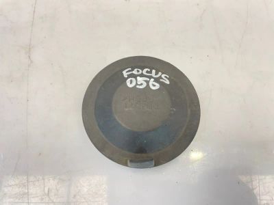 Лот: 25318868. Фото: 1. крышка фары Ford Focus CB8. Двигатель и элементы двигателя
