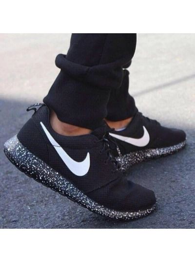 Лот: 16796934. Фото: 1. Кроссовки Nike Poshe Run. Кеды, кроссовки, слипоны