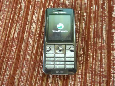 Лот: 4430648. Фото: 1. Sony Ericsson K530i. Кнопочные мобильные телефоны
