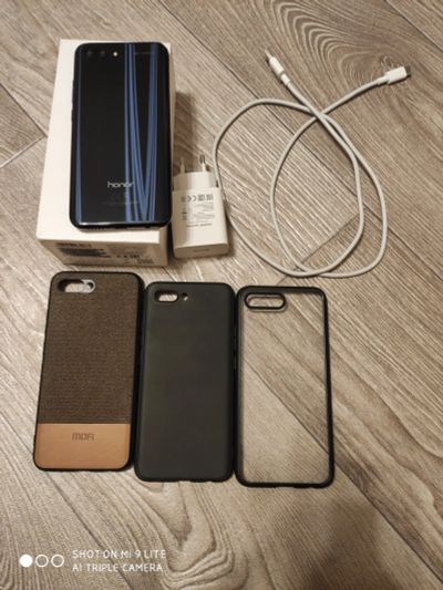 Лот: 15219039. Фото: 1. Honor 10. 4/64.Black. Смартфоны