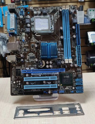 Лот: 20761888. Фото: 1. Мат. плата ASUS P5G41T-M LX2/GB... Материнские платы