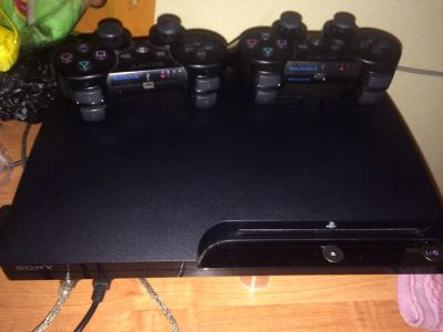 Лот: 8173791. Фото: 1. PlayStation 3 Slim 320GB. Игровые приставки, консоли