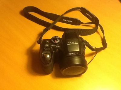 Лот: 5192427. Фото: 1. Фотоаппарат Fujifilm finepix S2000HD. Цифровые компактные