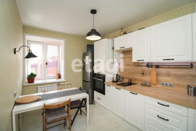 Лот: 20909838. Фото: 1. Продам 2-комн. кв. 50.3 кв.м... Квартиры, студии