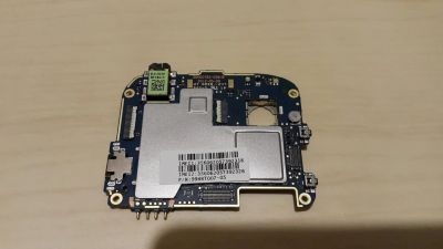 Лот: 8519805. Фото: 1. Системная плата HTC Desire V. Микросхемы и платы