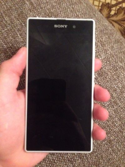 Лот: 6041172. Фото: 1. обменяю sony xperia z1 на Iphone. Смартфоны