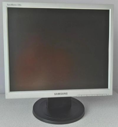 Лот: 7540713. Фото: 1. Монитор Samsung SyncMaster 720N. ЖК-мониторы