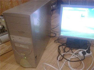 Лот: 7178089. Фото: 1. Pentium 4 (2.8GHz) рабочий. Компьютеры в сборе