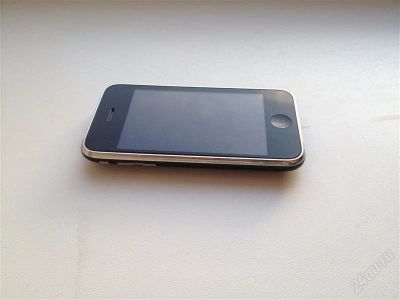 Лот: 2474371. Фото: 1. Оригинальный iphone 3gs 32gb... Смартфоны
