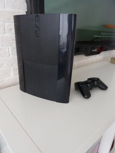Лот: 3843975. Фото: 1. Sony Playstation 3 Super slim. Игровые приставки, консоли