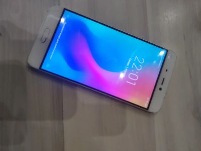 Лот: 15772558. Фото: 1. Продам телефон xiaomi mi 5 3/32gb. Смартфоны