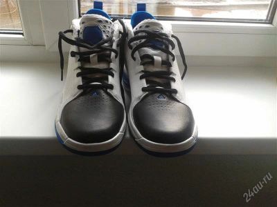 Лот: 1667769. Фото: 1. Баскетбольные кроссовки Adidas... Кеды, кроссовки, слипоны