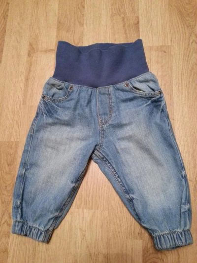 Лот: 3134921. Фото: 1. Джинсы на широкой резинке H&M. Брюки, шорты, джинсы