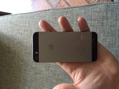 Лот: 8039496. Фото: 1. продам/поменяю iphone 5s 32gb... Смартфоны