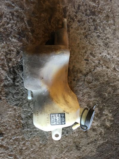 Лот: 12520282. Фото: 1. Расширительный бачок Honda Cbr... Двигатель и элементы двигателя