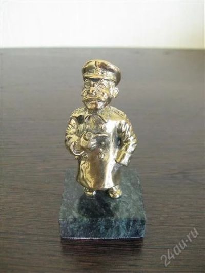 Лот: 2866422. Фото: 1. Сталин Иосиф Виссарионович. Статуэтка... Скульптуры